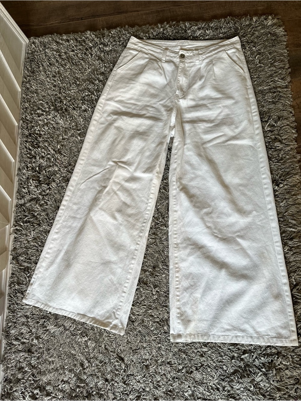 Women’s White Wide-Leg Jeans 100% cotton